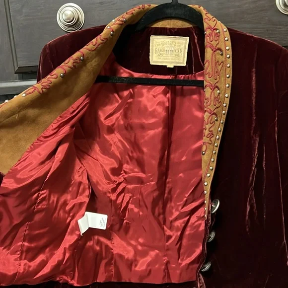 Vintage Double D Ranch Crushed Red Velvet Western Blazer. Women’s Size Small - Picture 5 of 8